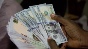 Naira depreciates in opposition to greenback throughout FX markets