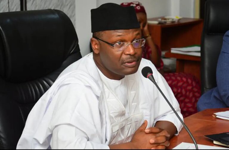 INEC boss, Yakubu swears in, deploys six new RECs